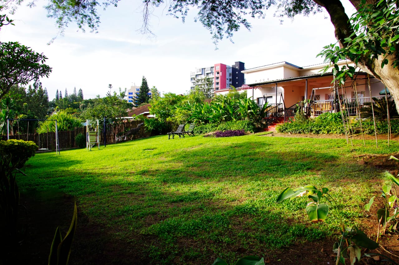 Spa Elpis grounds